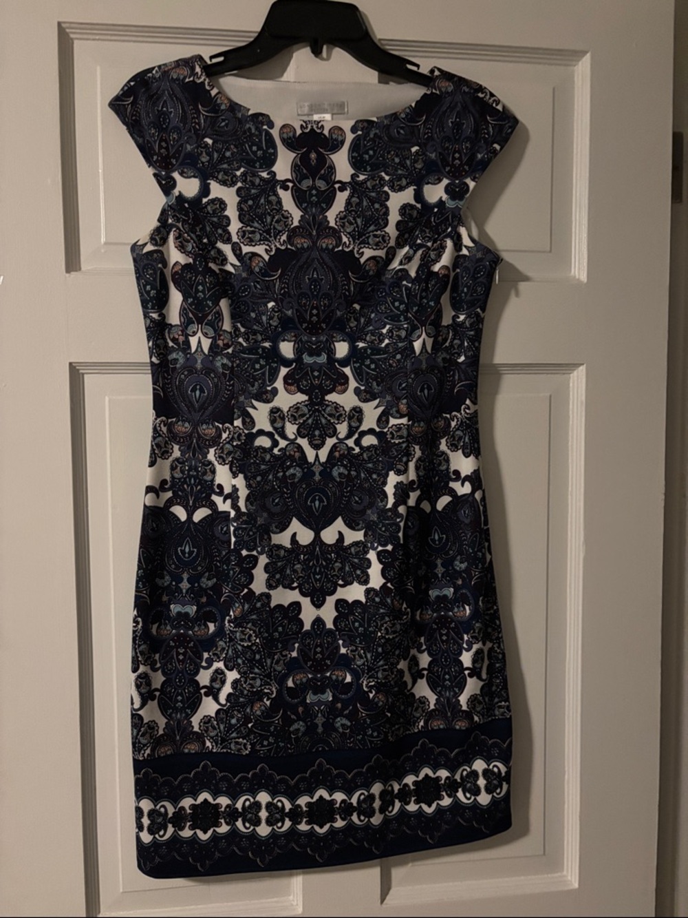 London Times Navy and White Cap-Sleeve Sheath Dress